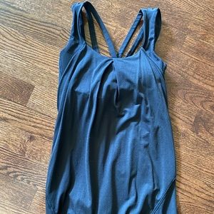 Lululemon black tank top